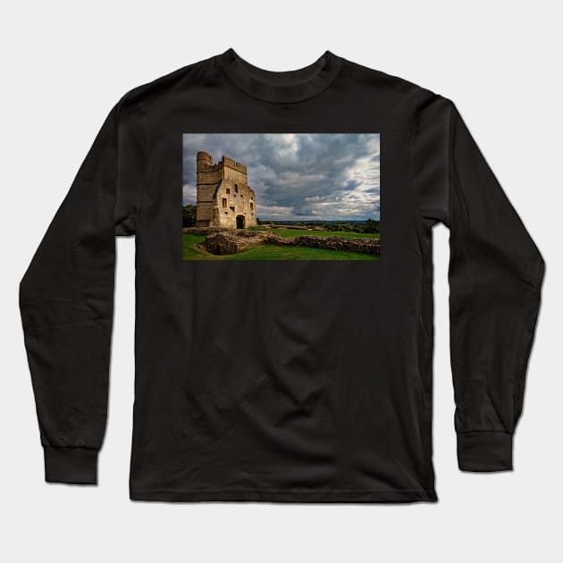 Donnington Castle Near Newbury Long Sleeve T-Shirt by IanWL